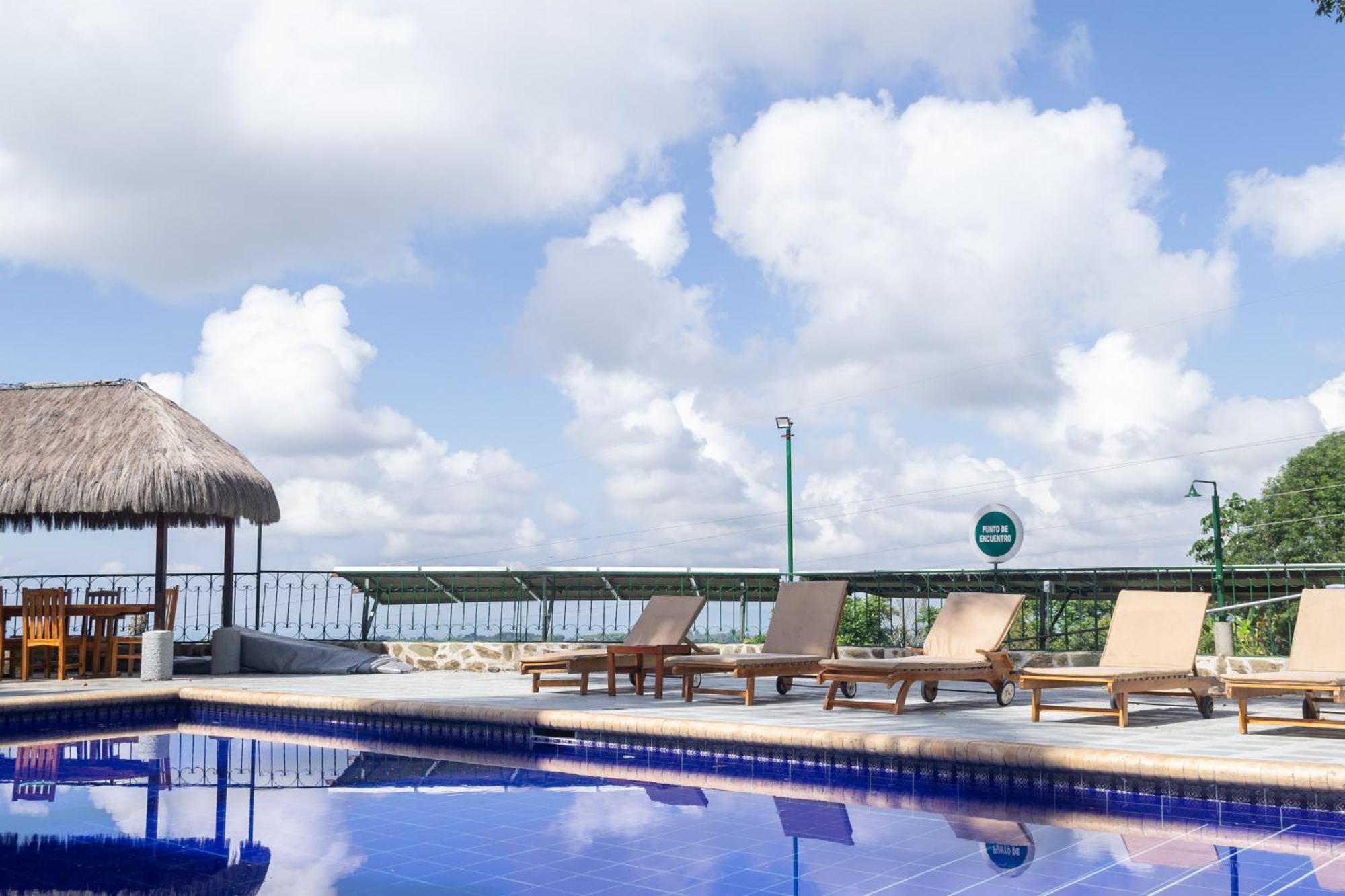 El Eden Country Hotel Y Club Residencial Сиркасия Экстерьер фото